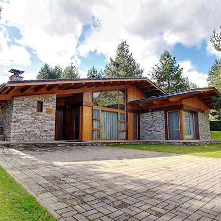 Villa Four Seasons Razlog Eksteriør billede