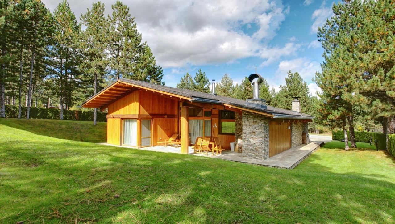 Villa Four Seasons Razlog Eksteriør billede